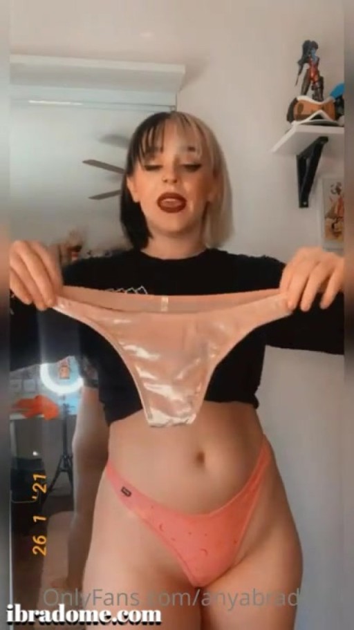 Anya Braddock Influencer With Small Tits And Huge Ass Sex Porn Thot