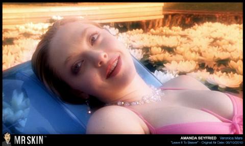 Amanda Seyfried Nude Scene Sexy Scene Gorgeous Doll Female