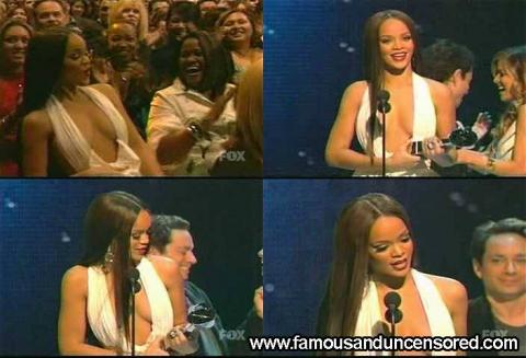 Rihanna Nude Sexy Scene Awards Singer Hat Gorgeous Actress