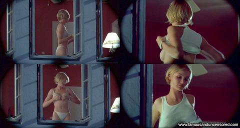 Cameron Diaz Shirt Topless Bra Doll Female Hd Babe Actress