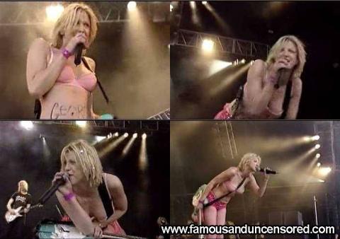 Courtney Love Live Bra Famous Posing Hot Female Gorgeous Hd