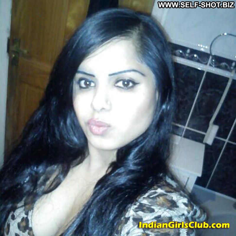 Indian Girl Nude Self Shot