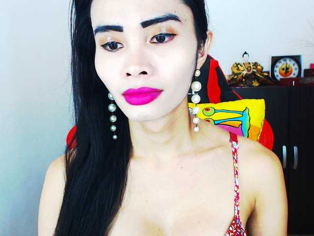 Cam Model PrincessAsia Brunette Transsexual Dancing Asian Massage Bouncing Massage