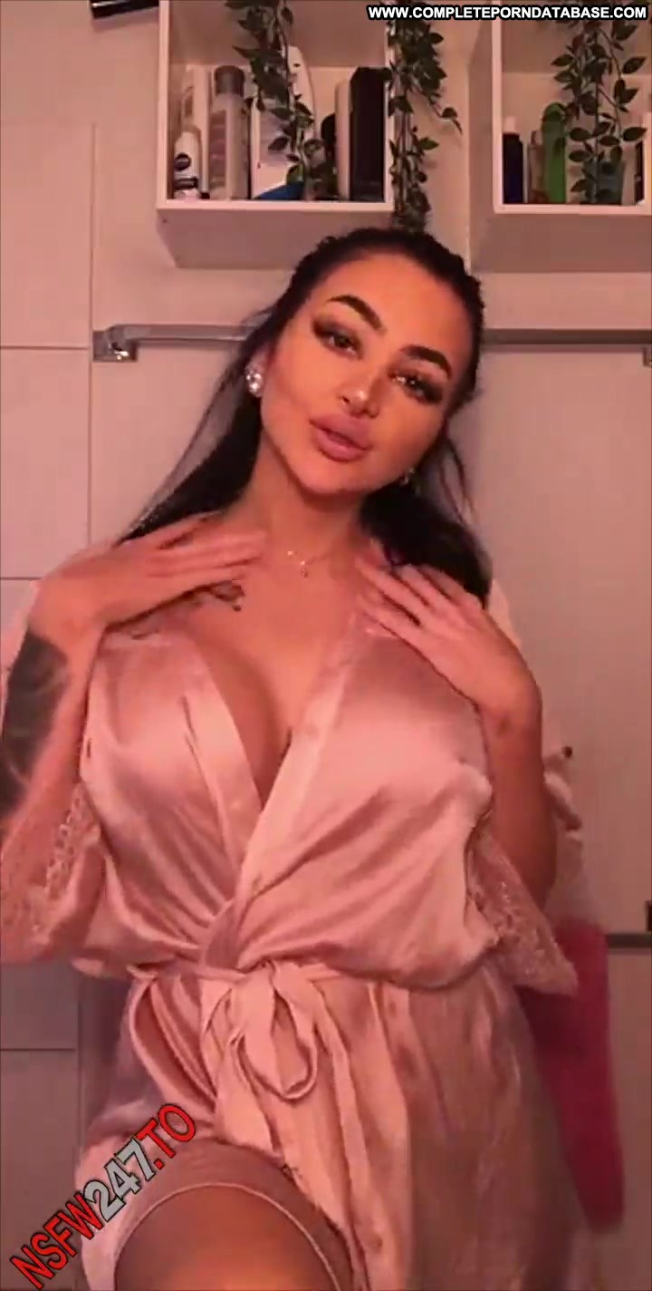 Celine Centino Porn Straight Video Sexy Tattoed Body Shower Sexy Video Sex  picture