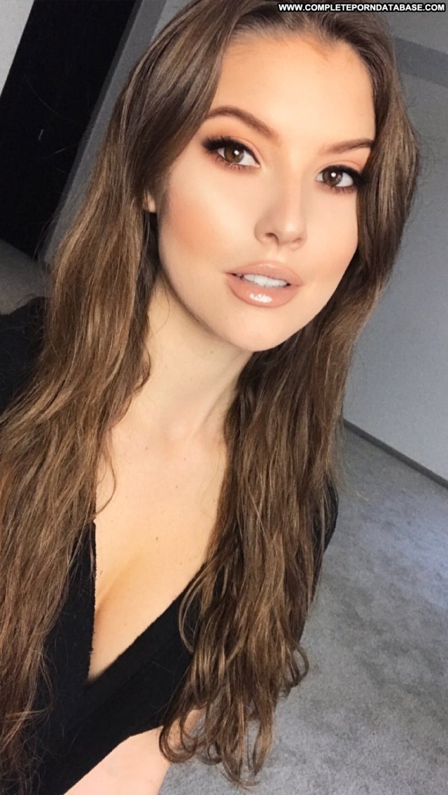 Amanda Cerny Sexy Sex Straight Pictures Influencer Youtubers Suite Hot